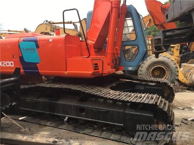 Hitachi EX 200 Верижен екскаватор