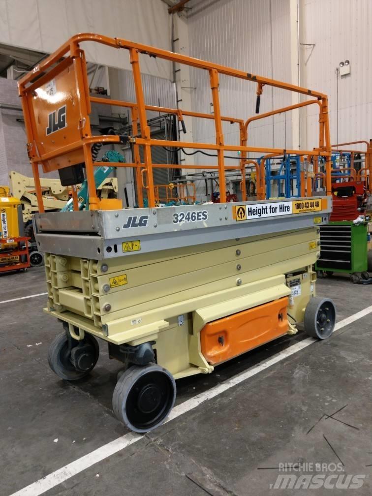 JLG ES 3246 Ножични работни платформи