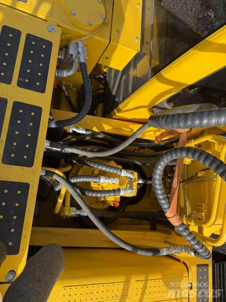 Komatsu 350LC-8 Верижен екскаватор