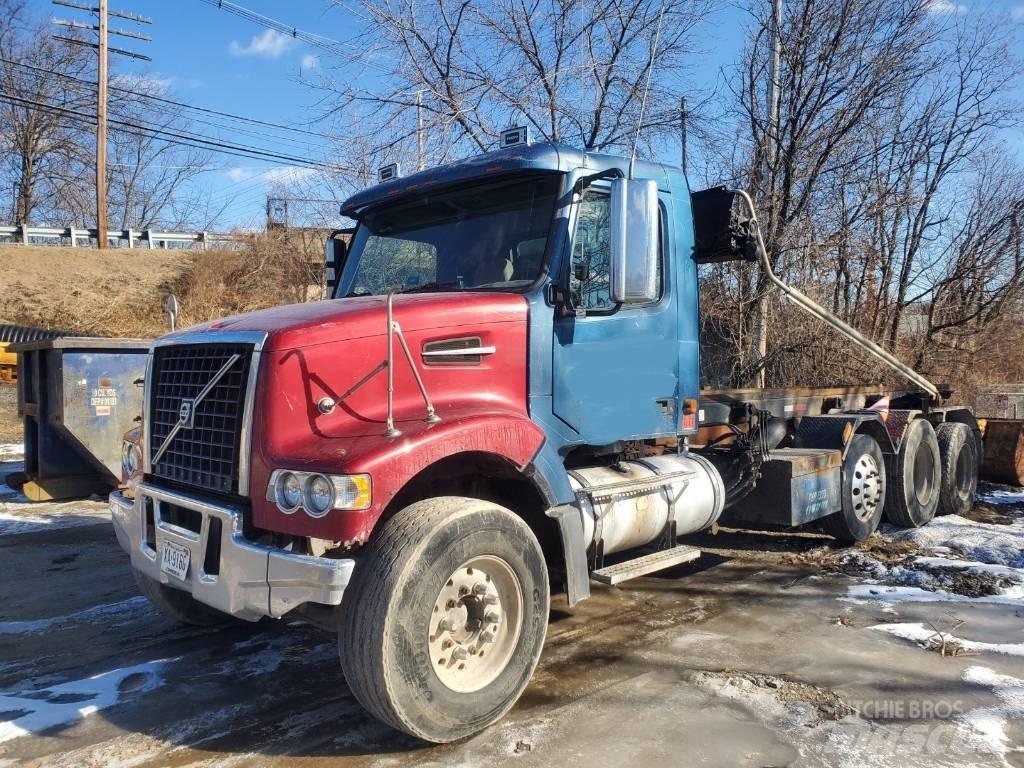 Volvo VHD84F Разглобяеми надстойки