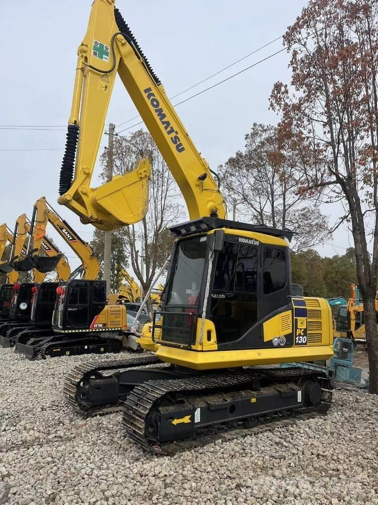 Komatsu PC 130-8 Средни екскаватори 7т - 12т