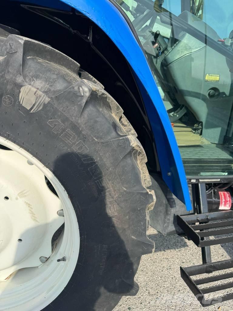 New Holland TL 90 A Трактори