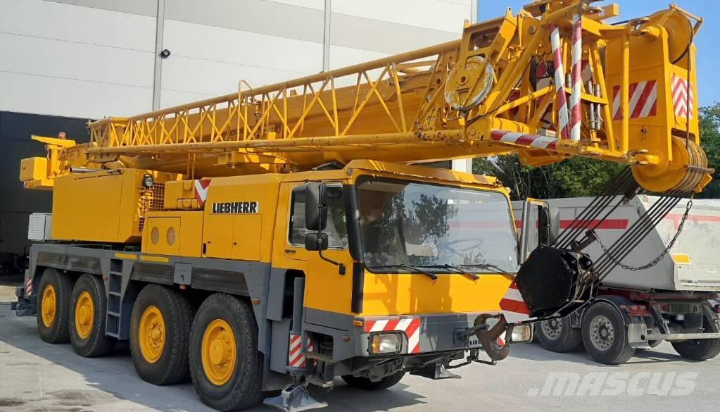 Liebherr 1070/1 Всъдеходни кранове