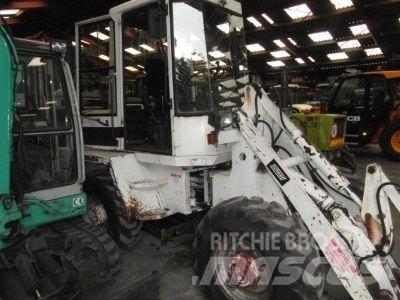 Schaeff SKL 832 Колесни товарачи