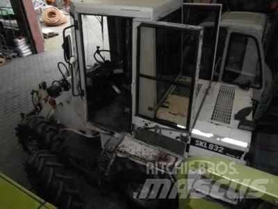 Schaeff SKL 832 Колесни товарачи