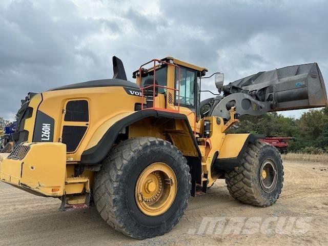 Volvo L 260 H Колесни товарачи