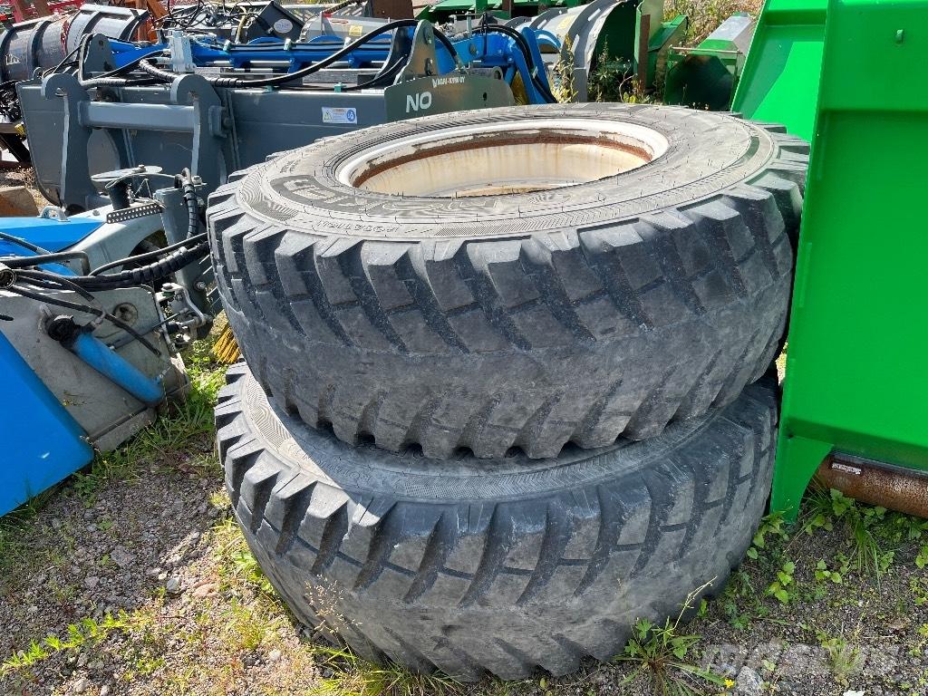Nokian 16.9 R28 Колелета/Гуми