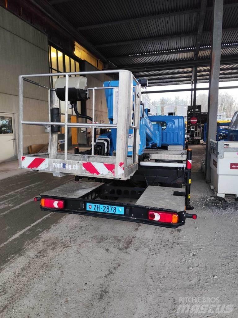 VERSALIFT VTX 240 Моторизирани платформи с талига