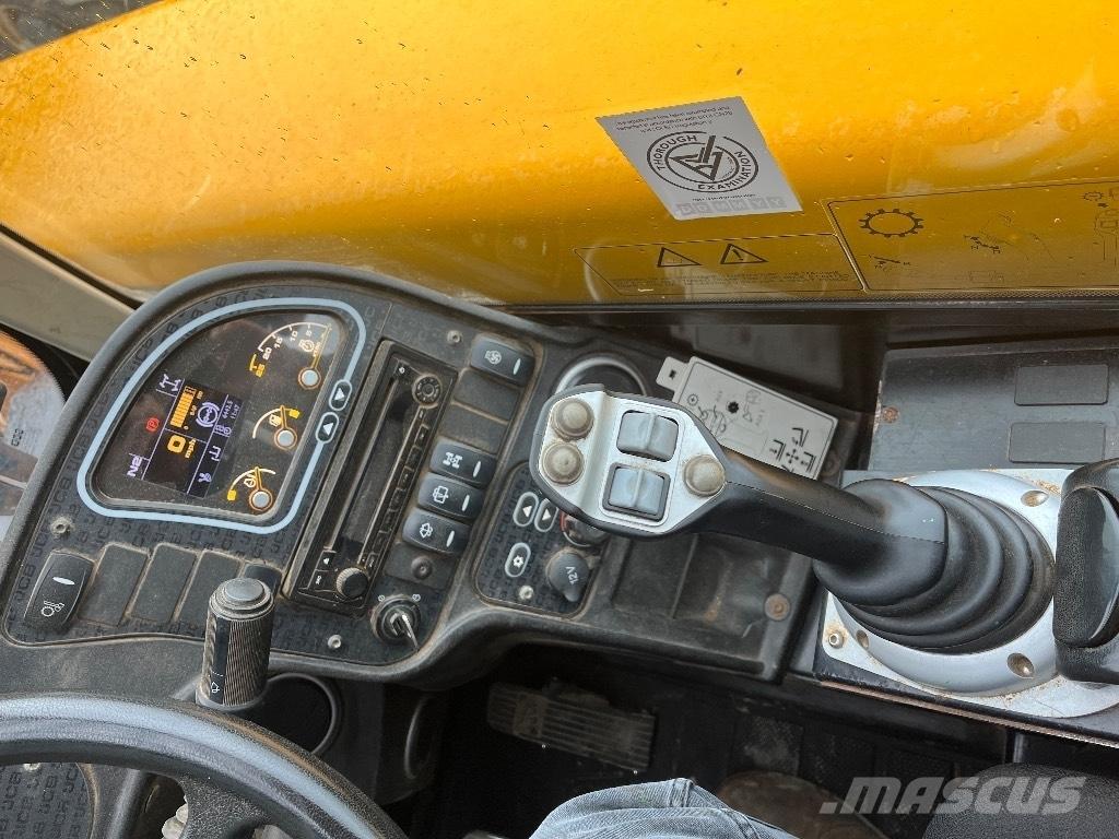 JCB 560-80 Телескопични товарачи