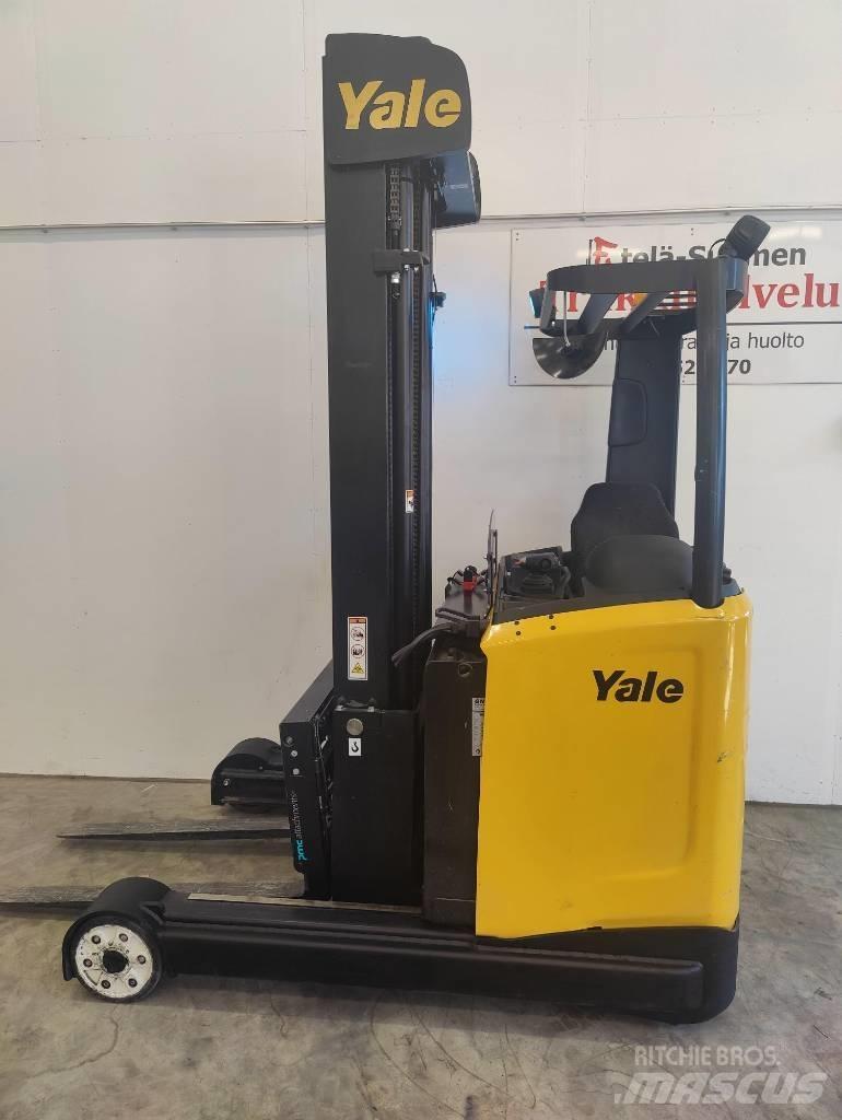 Yale MR25-14 Ретрак/ Високоповдигач с изместване на вилката напред