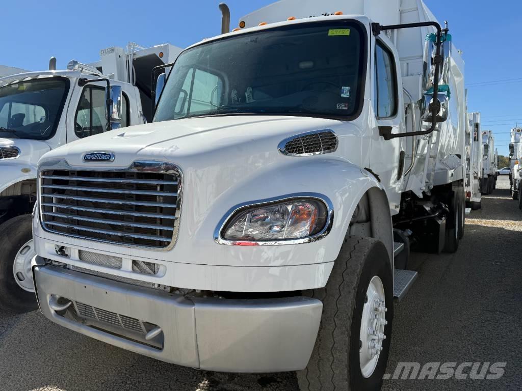Freightliner M2 Камиони за отпадъци