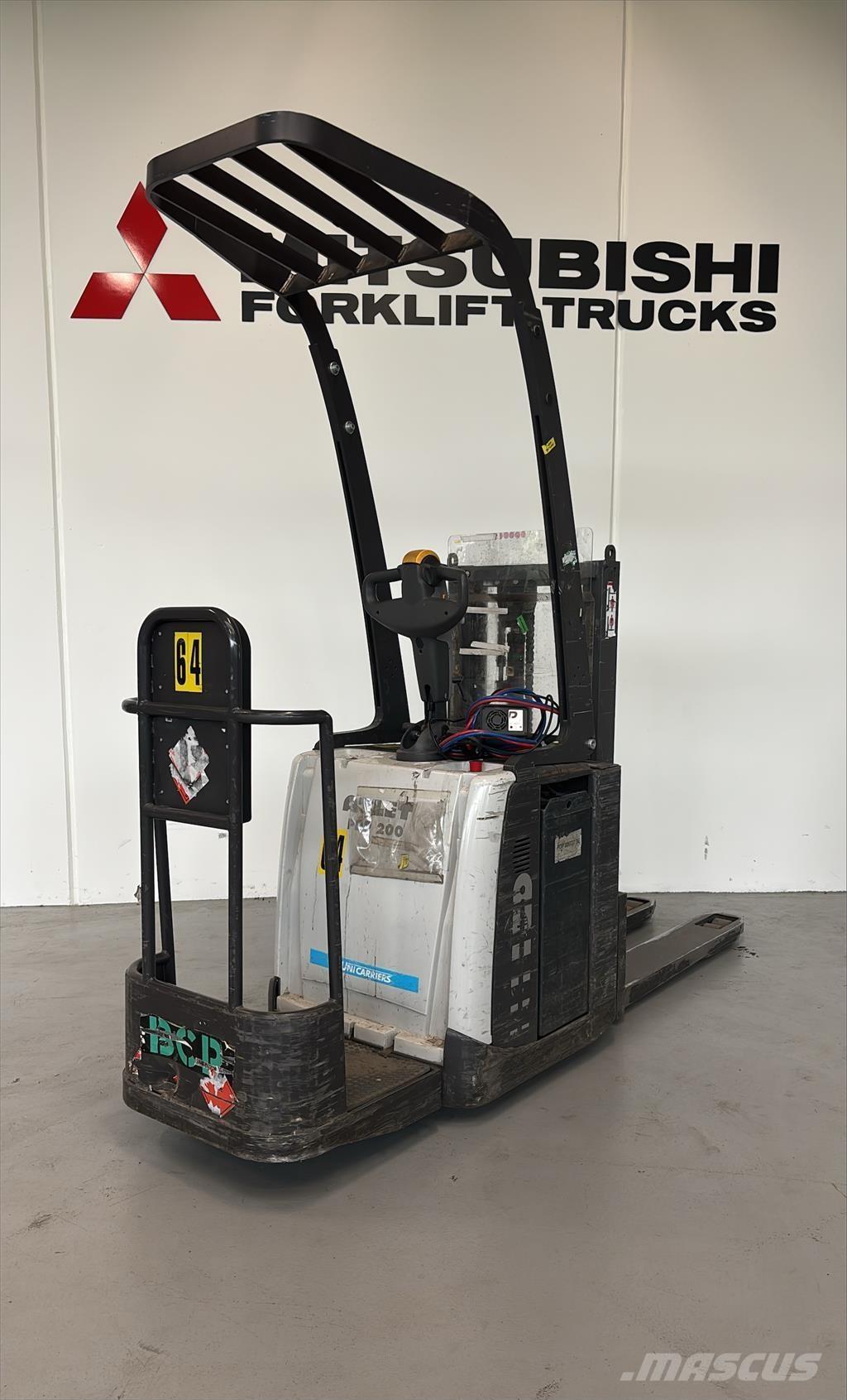 Atlet PDP200 Самоходни товарачи