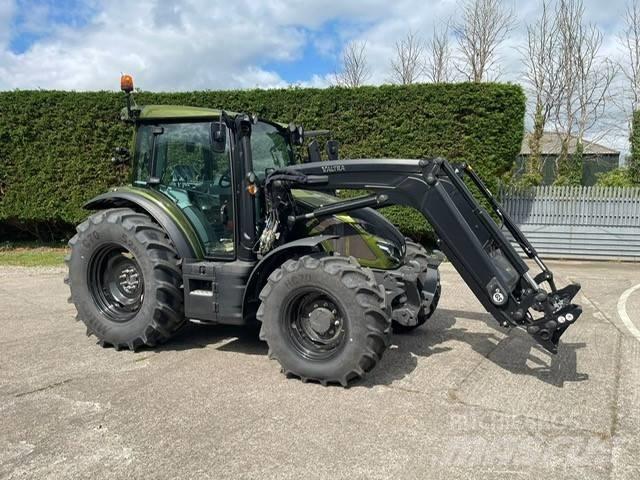 Valtra G 125 Трактори