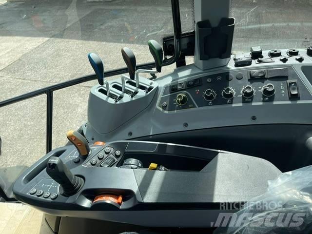 Valtra G 125 Трактори