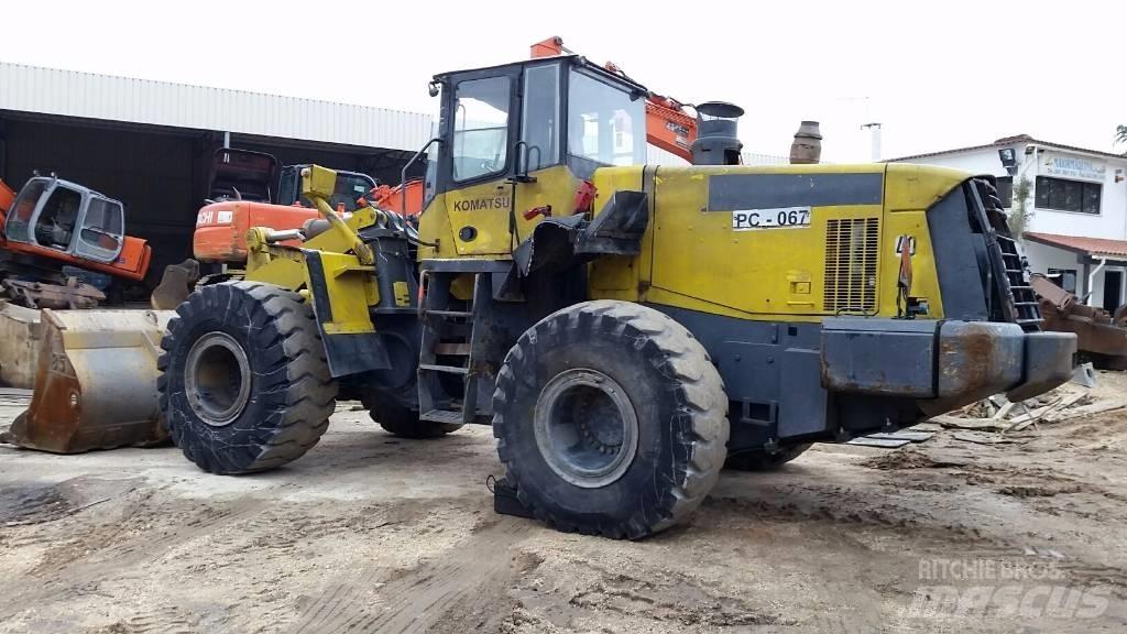 Komatsu WA470-5 Колесни товарачи