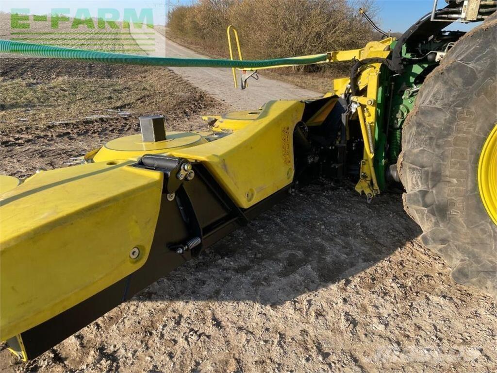 John Deere 8700i Самоходни фуражири