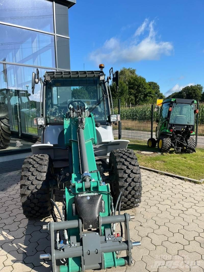 Kramer KL30.8T Колесни товарачи