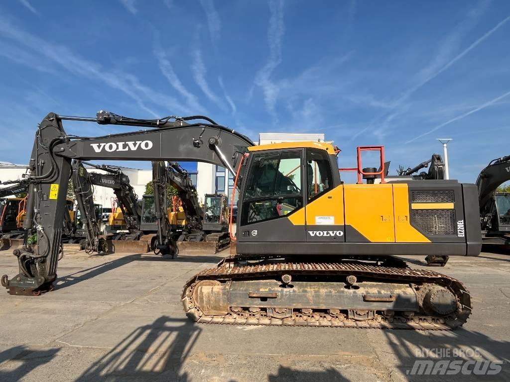 Volvo EC220EL Верижен екскаватор