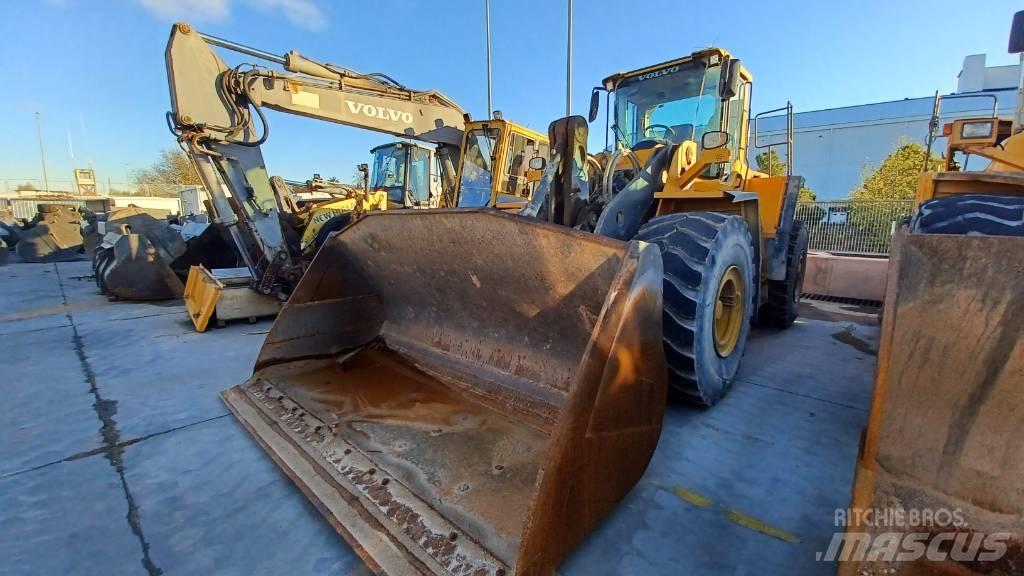 Volvo L 150 F Колесни товарачи