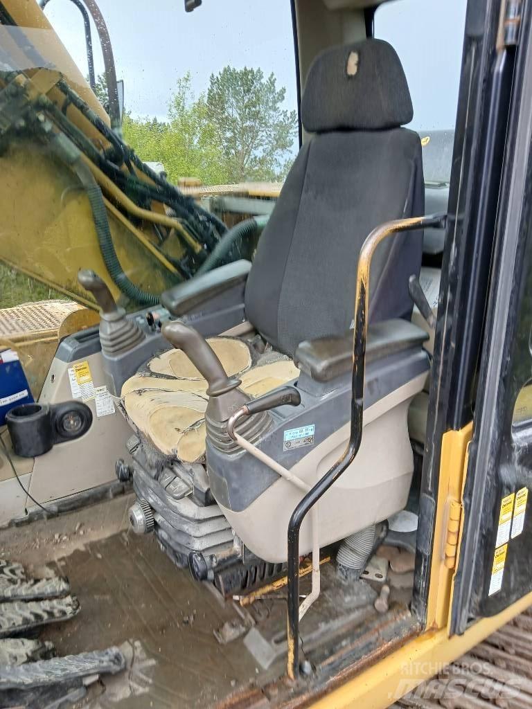 CAT 318 C L Верижен екскаватор