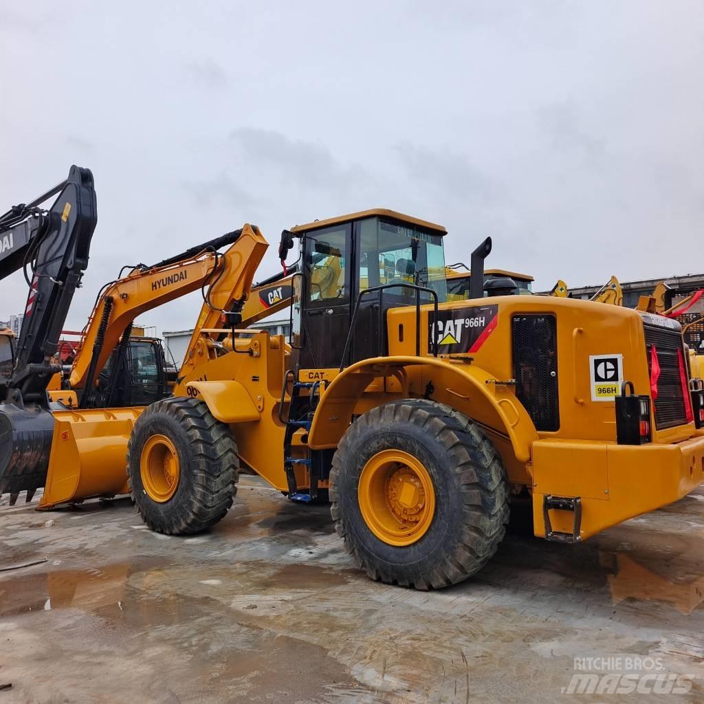 CAT 966H Колесни товарачи