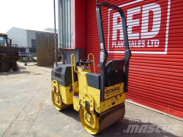 Bomag BW 80 ADH-2 Двойни барабанни ролки
