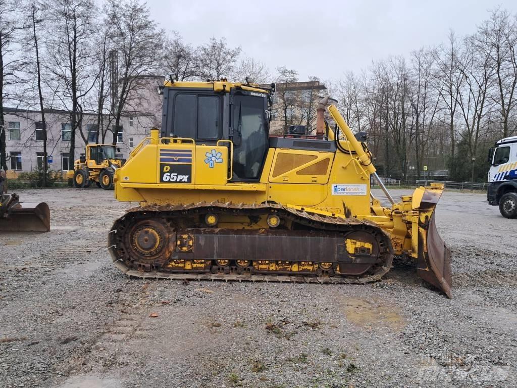 Komatsu D 65 PX-17 Верижни булдозери
