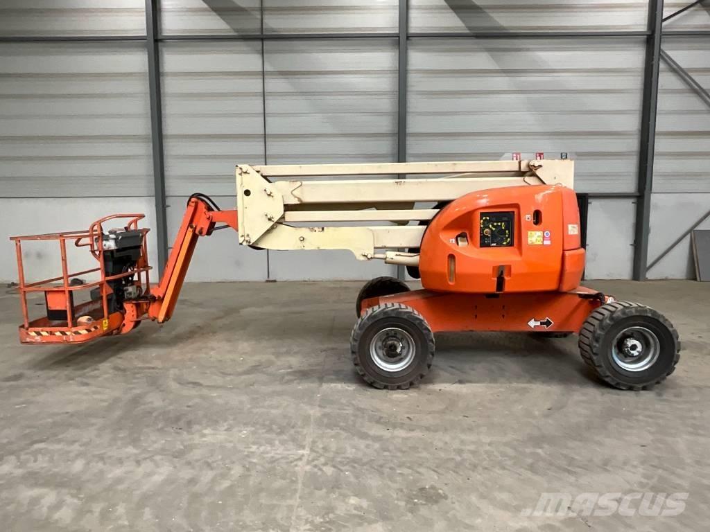 JLG 450 AJ Съчленени стрелови подемници