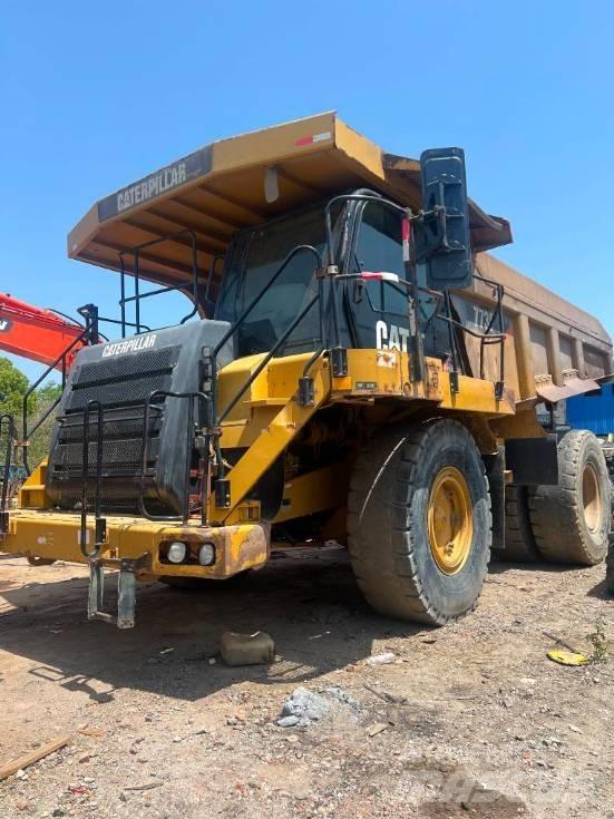 CAT 773 D Твърди самосвали
