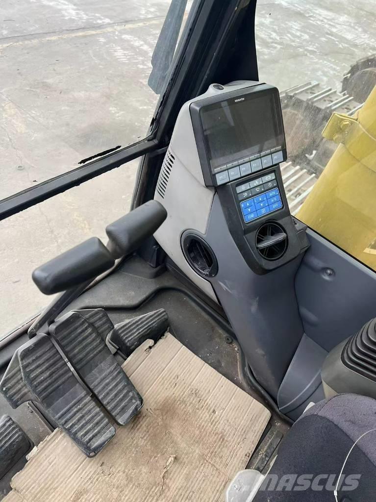 Komatsu PC490-10 Верижен екскаватор