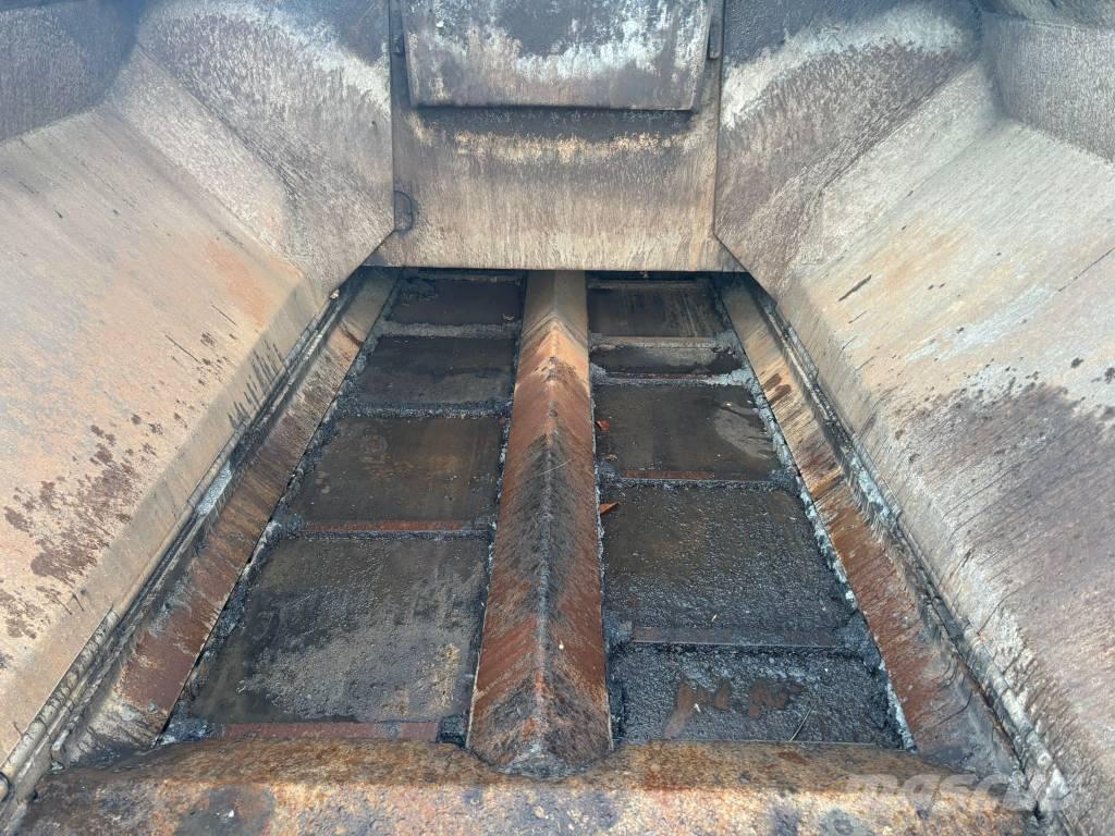 ABG Titan 273 Машини за асфалт