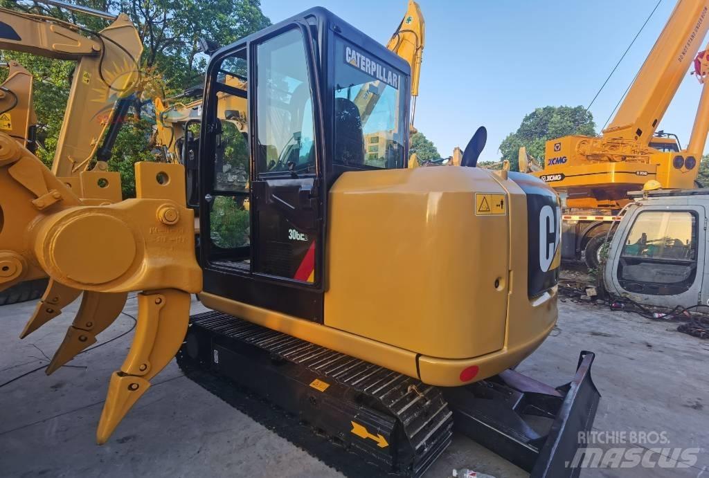 CAT 306 E2 Мини екскаватори < 7 т