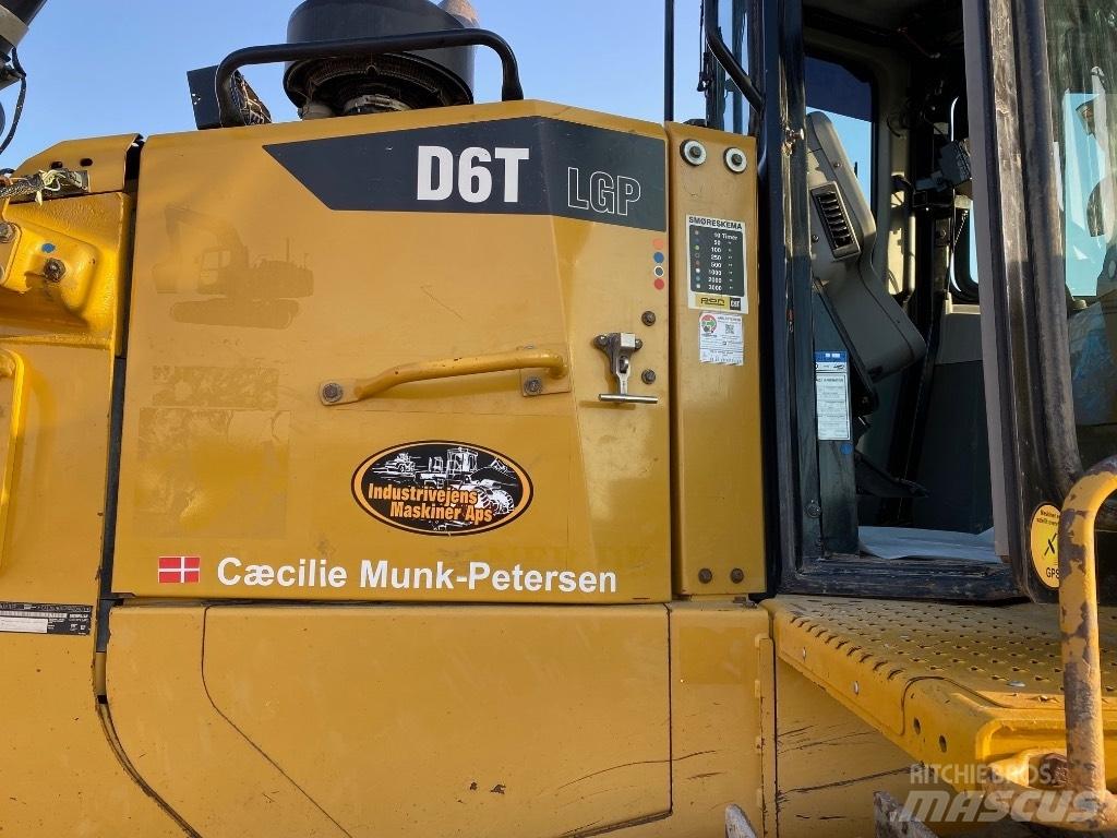 CAT D 6 T LGP Верижни булдозери
