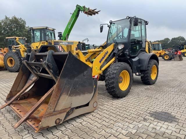 Komatsu WA 100 M-8 Колесни товарачи