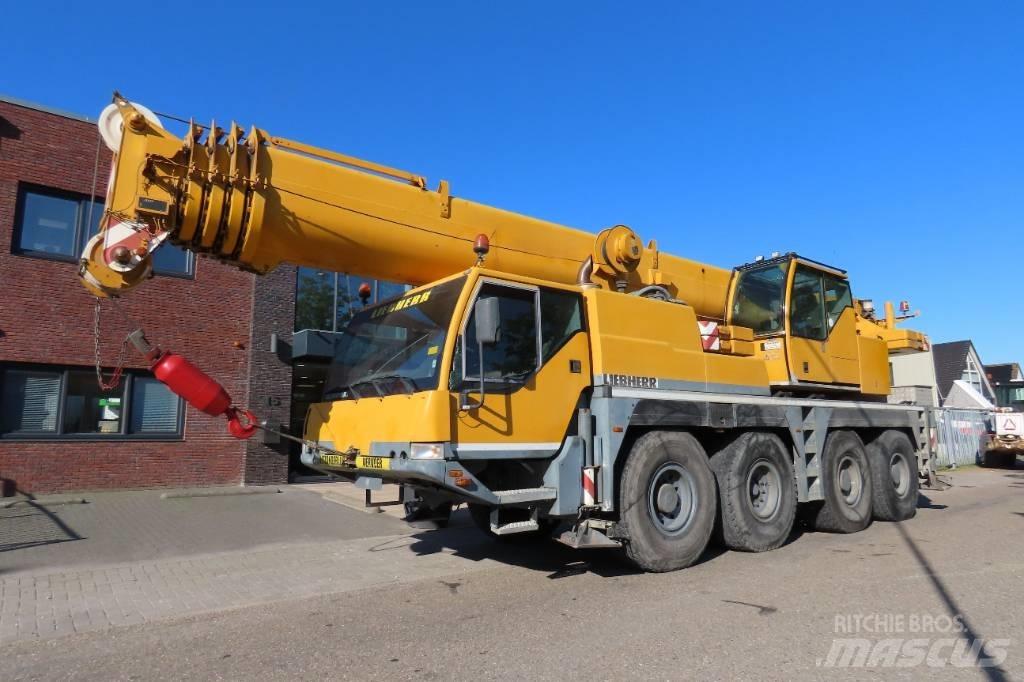 Liebherr LTM 1060-2 Всъдеходни кранове