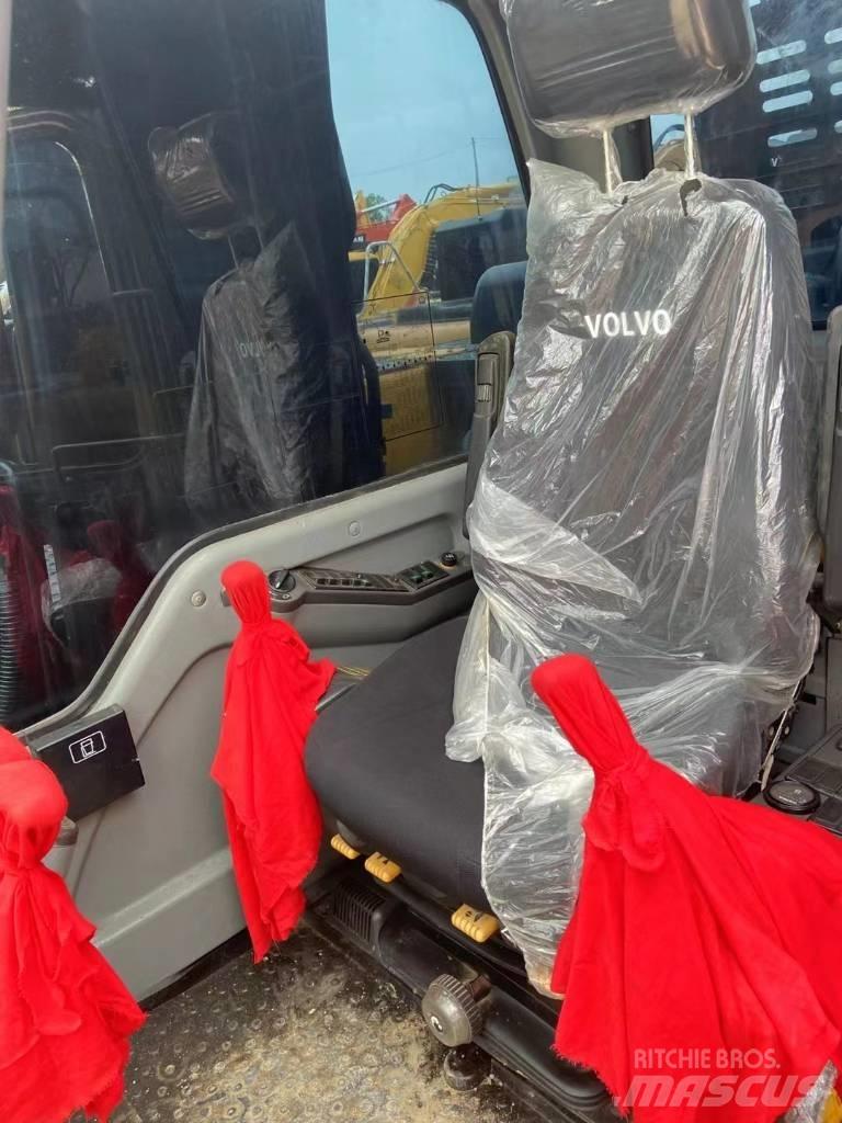 Volvo EC210D Верижен екскаватор