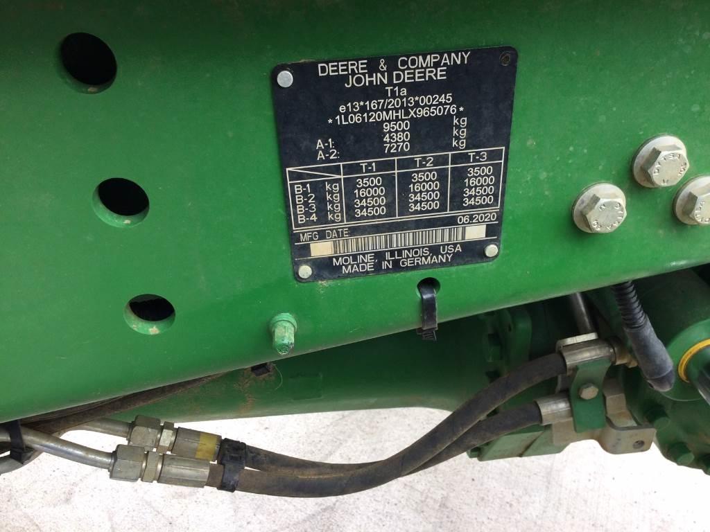 John Deere 6120M Трактори