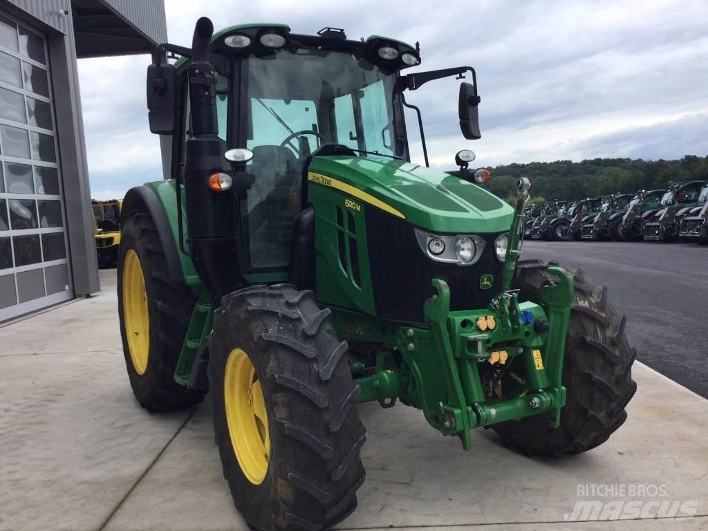 John Deere 6120M Трактори