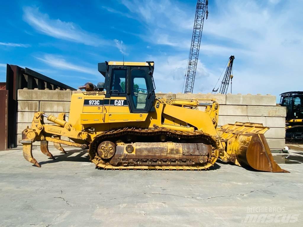 CAT 973 C Верижен товарач