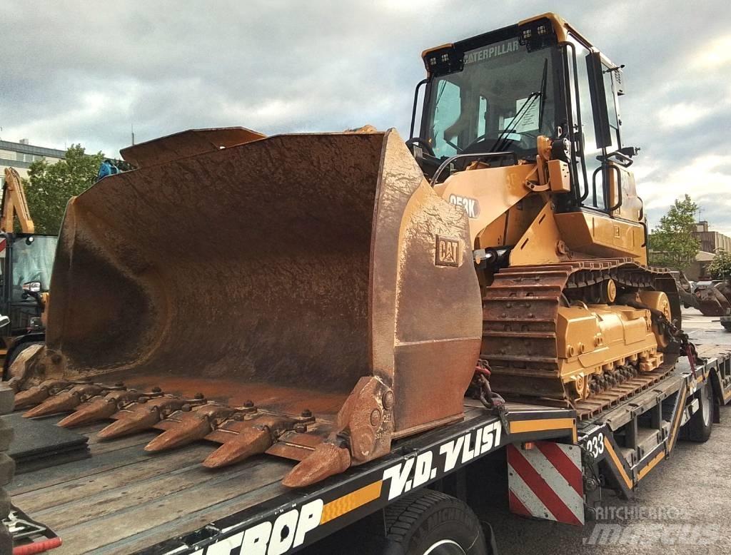 CAT 953K Верижен товарач