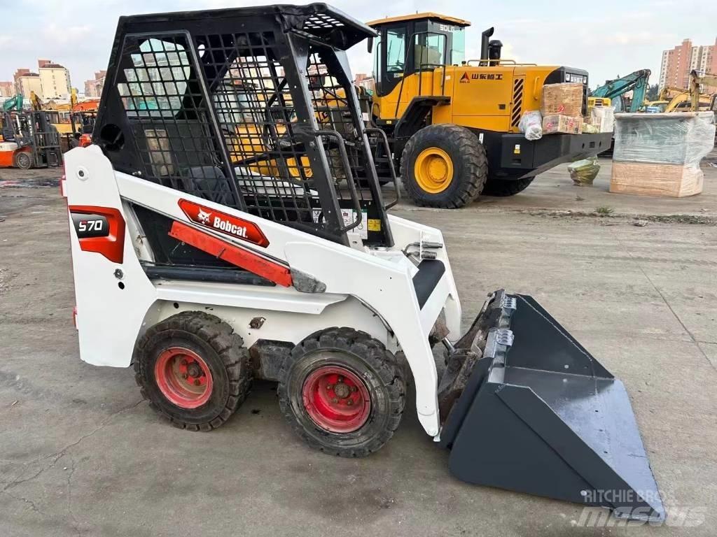 Bobcat S 70 Мини товарачи
