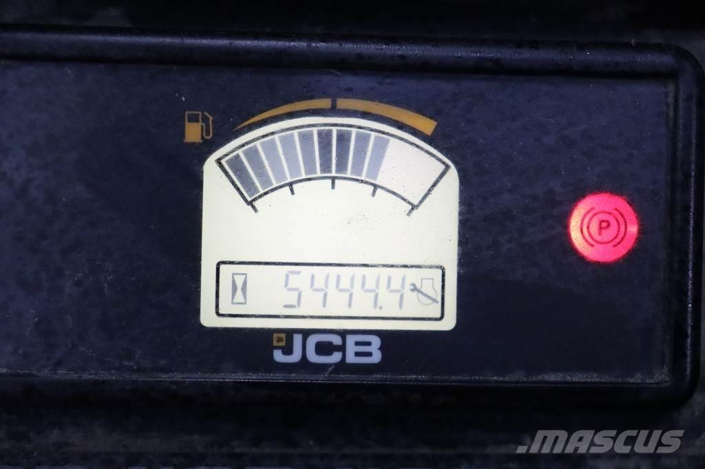 JCB 930-4 Дизелови камиони