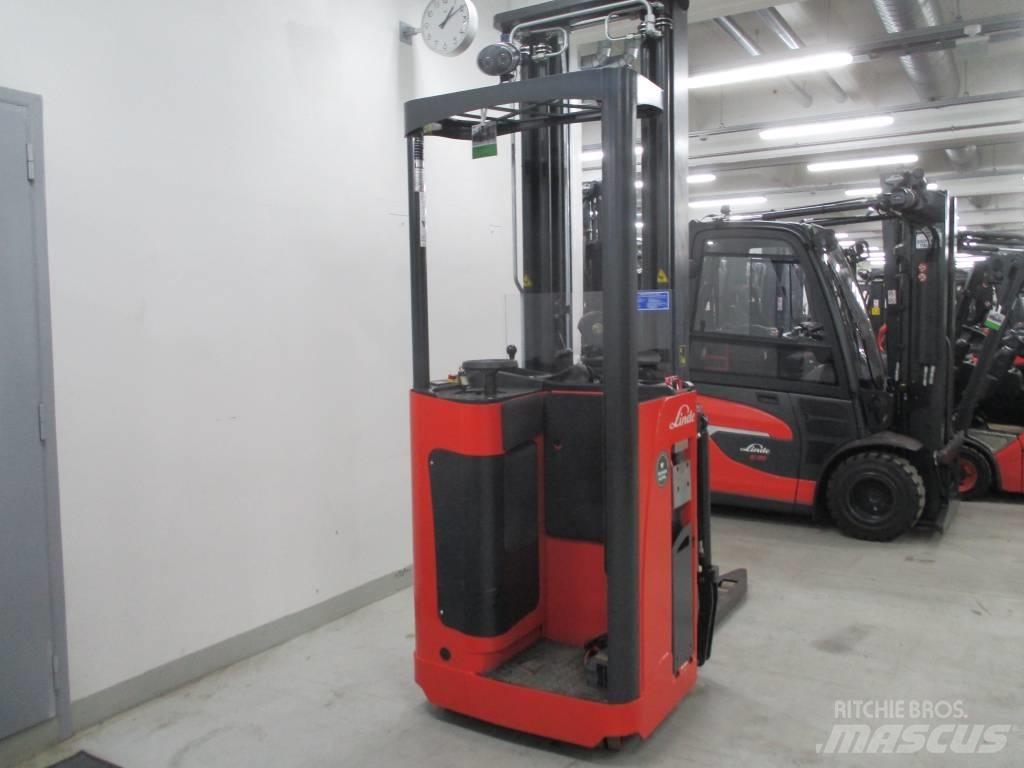Linde L2000 Самоходни товарачи