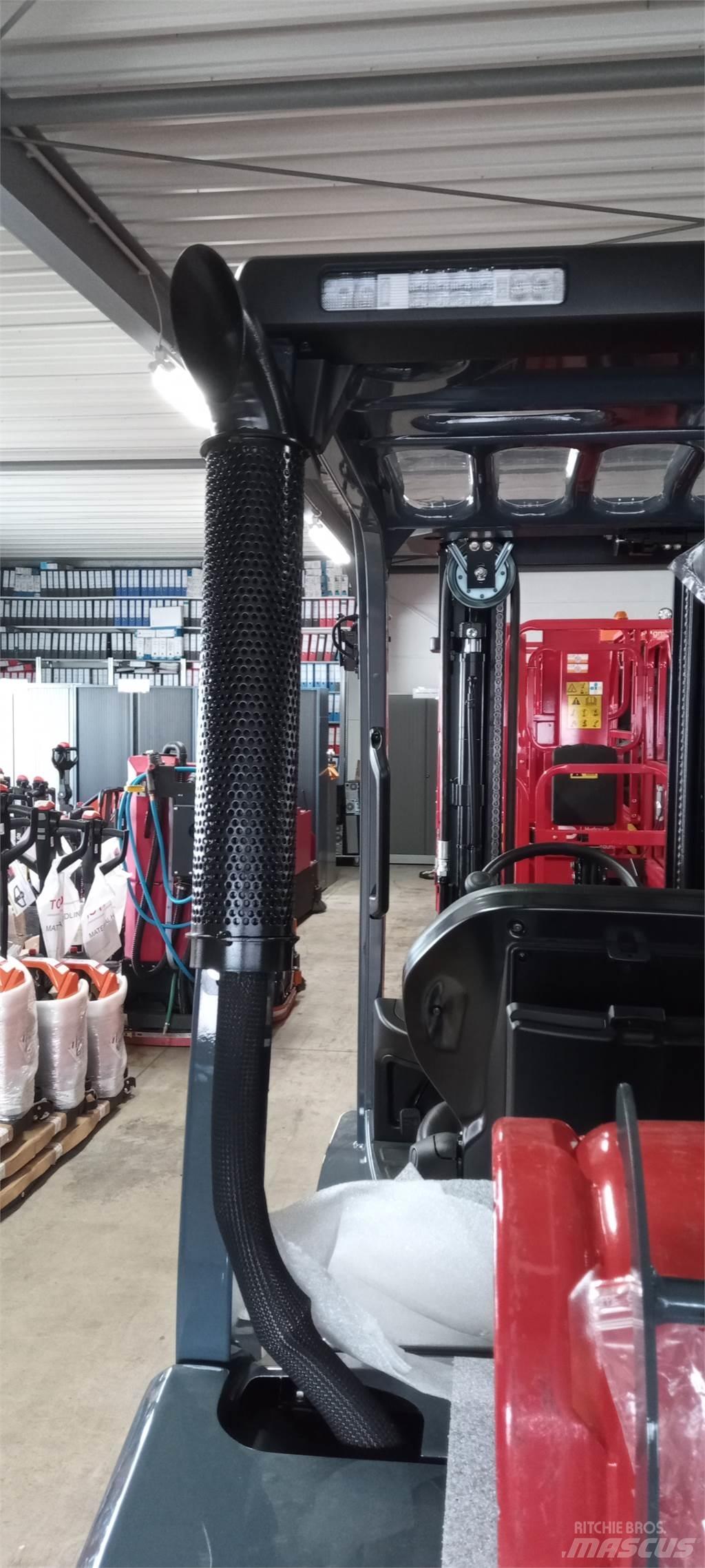 Toyota 02-8FGF30 Камиони с АГУ