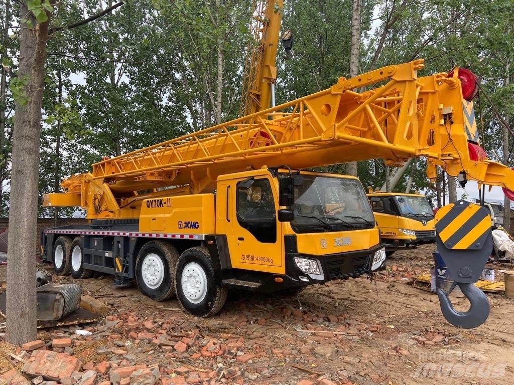 XCMG QY70KC Всъдеходни кранове
