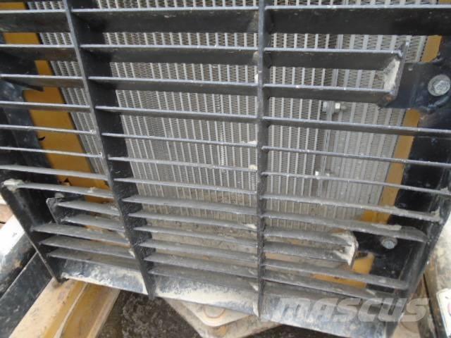 CAT D 5 K 2 LGP Верижни булдозери
