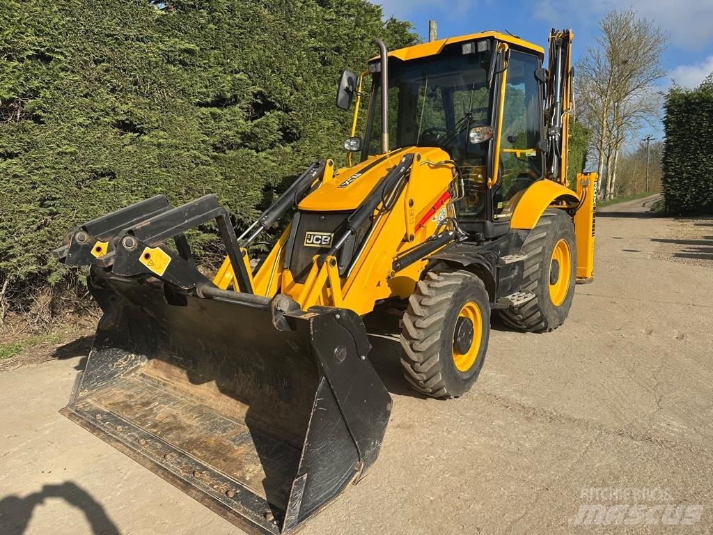 JCB 3 CX Товарач със заден ексватор