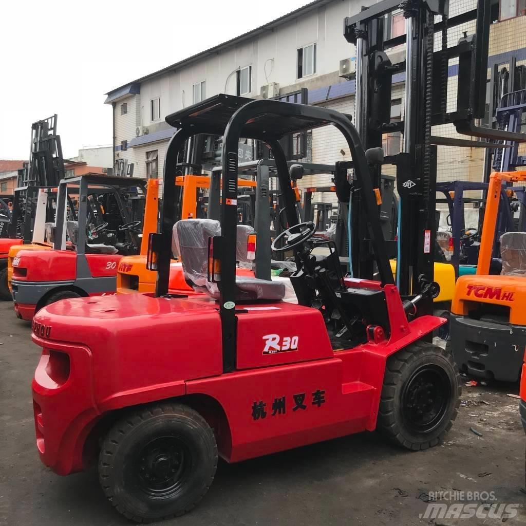 Hangzhou A30 Дизелови камиони