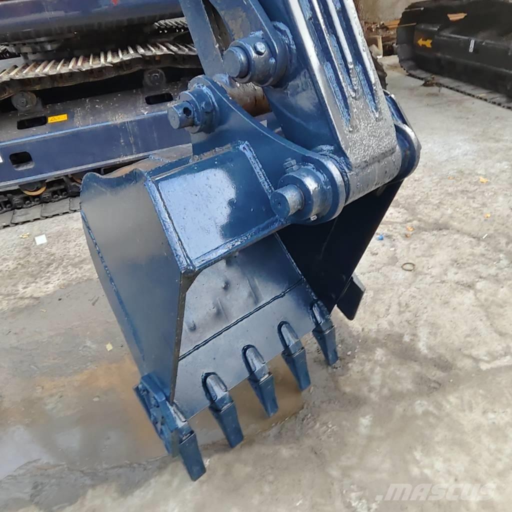 Hyundai 60 W VS Колесни екскаватори