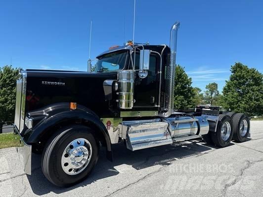 Kenworth W 900 Влекачи